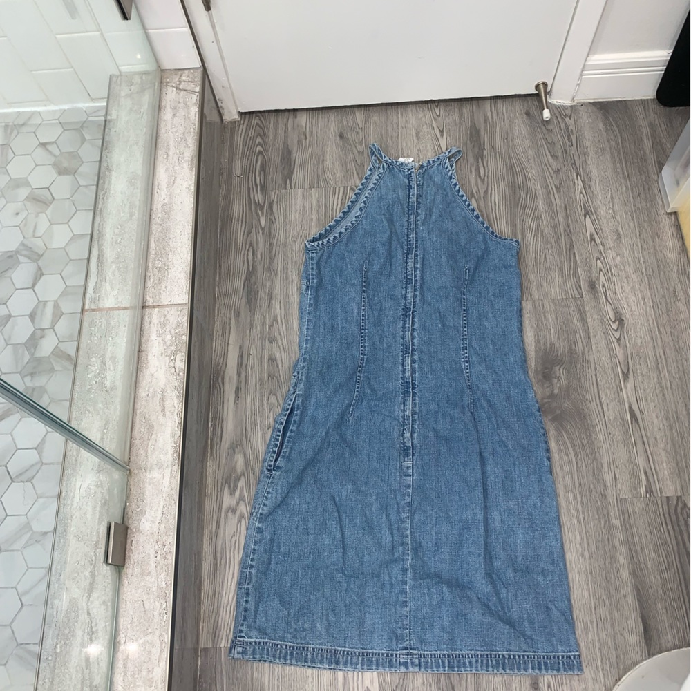 SOLD NWOT LOFT light wash denim dress size 6 - Picture 12 of 14